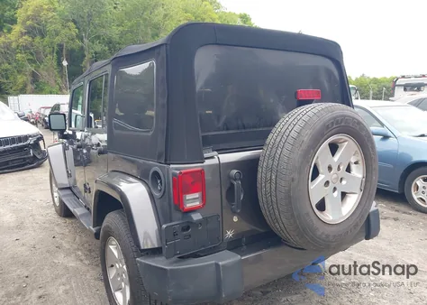 2016 Jeep Wrangler Unlimited Sahara from USA, damaged, VIN 1C4HJWEG1GL252860